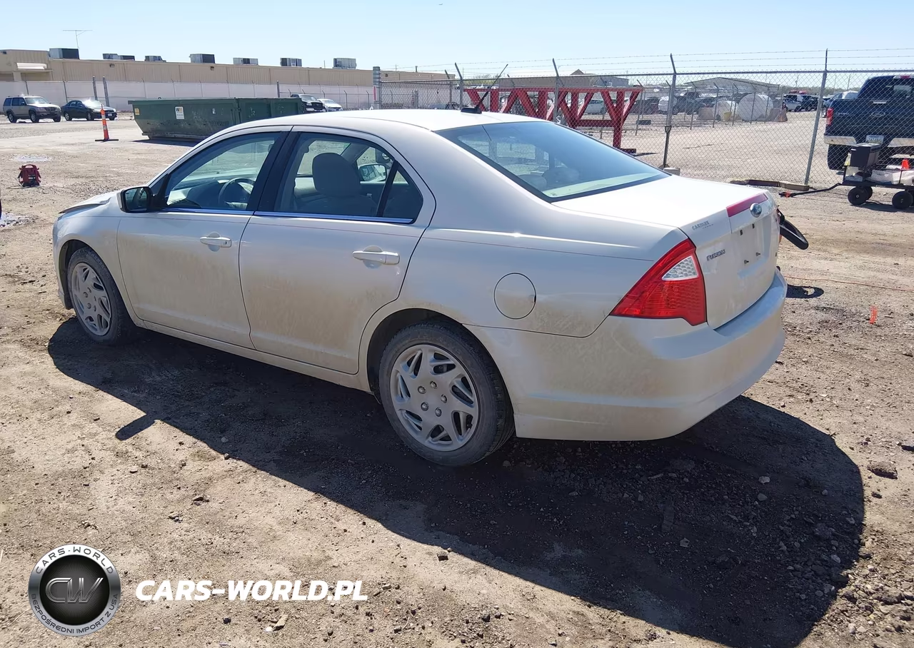 2010 Ford Fusion Se VIN:3FAHP0HA5AR390371 - 3