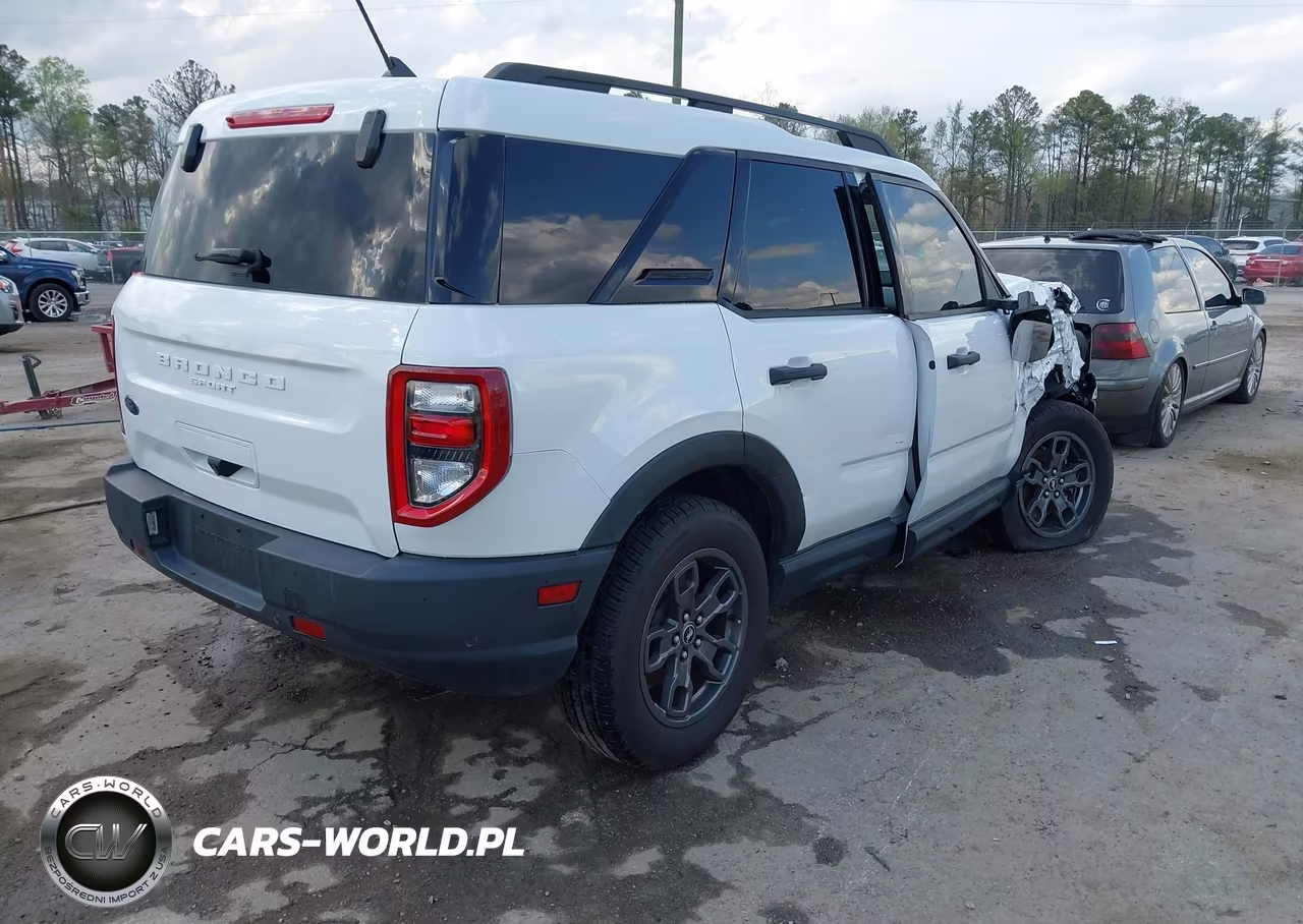 2022 Ford Bronco Sport Big Bend VIN:3FMCR9B64NRD00328 - 4