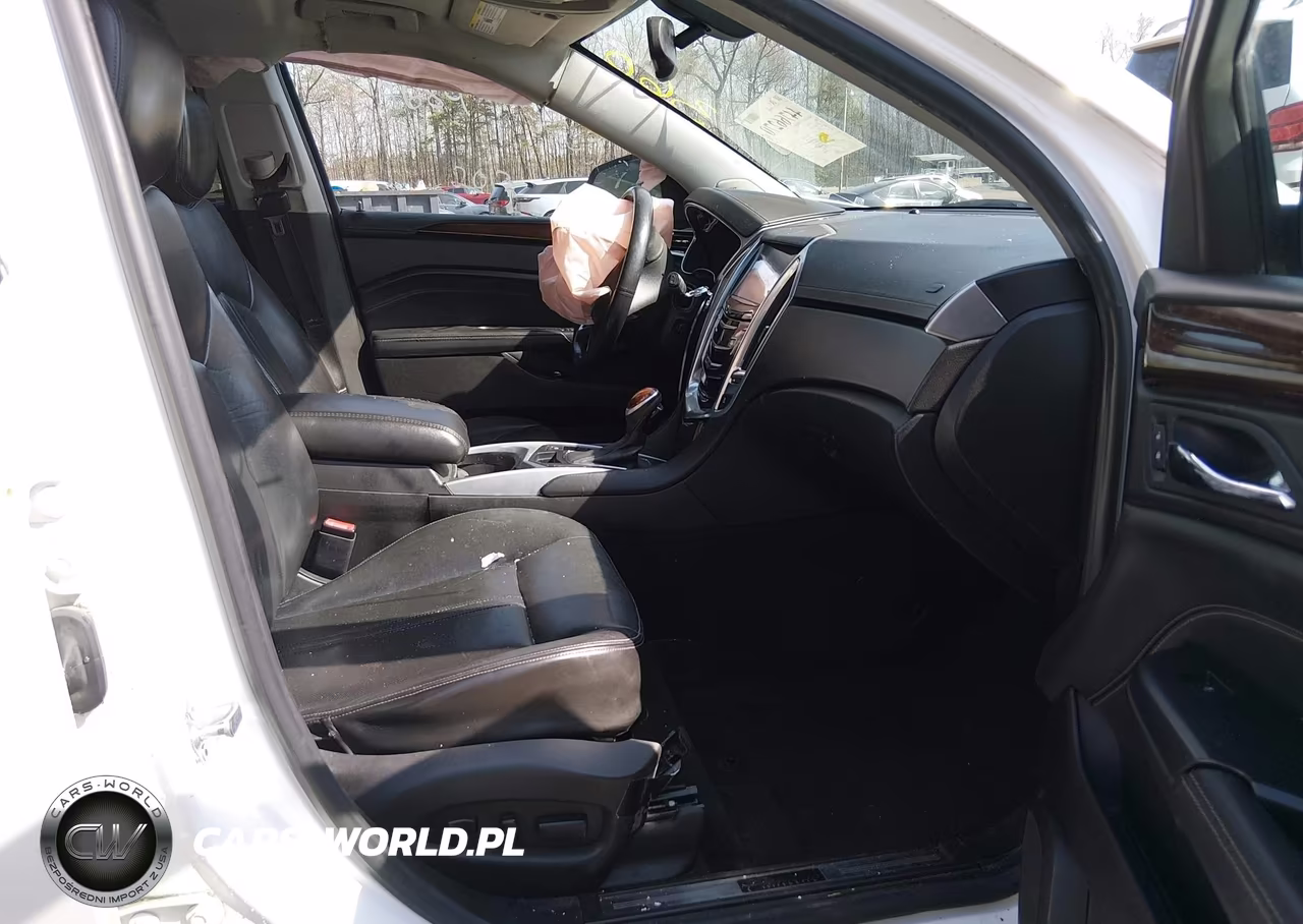 2013 Cadillac Srx Luxury Collection VIN:3GYFNCE33DS514420 - 5