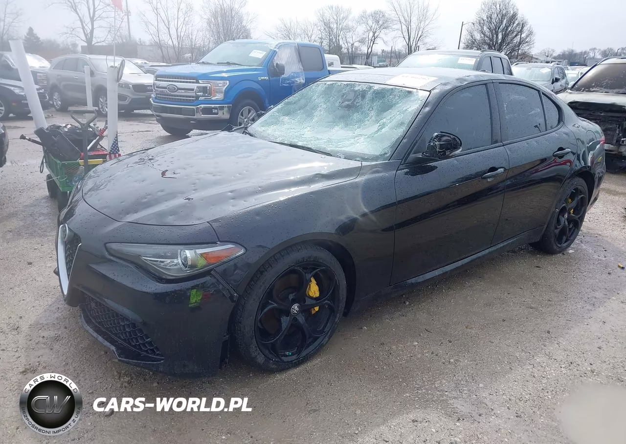 2018 Alfa Romeo Giulia Ti Sport VIN:ZARFAEEN6J7565120 - 2