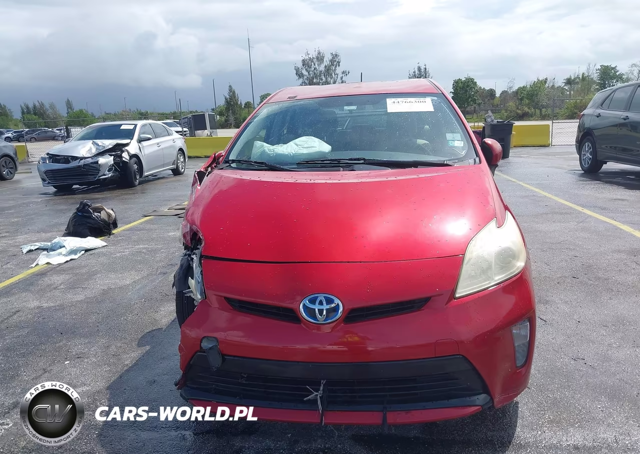 2013 Toyota Prius Two VIN:JTDKN3DUXD0354476 - 12