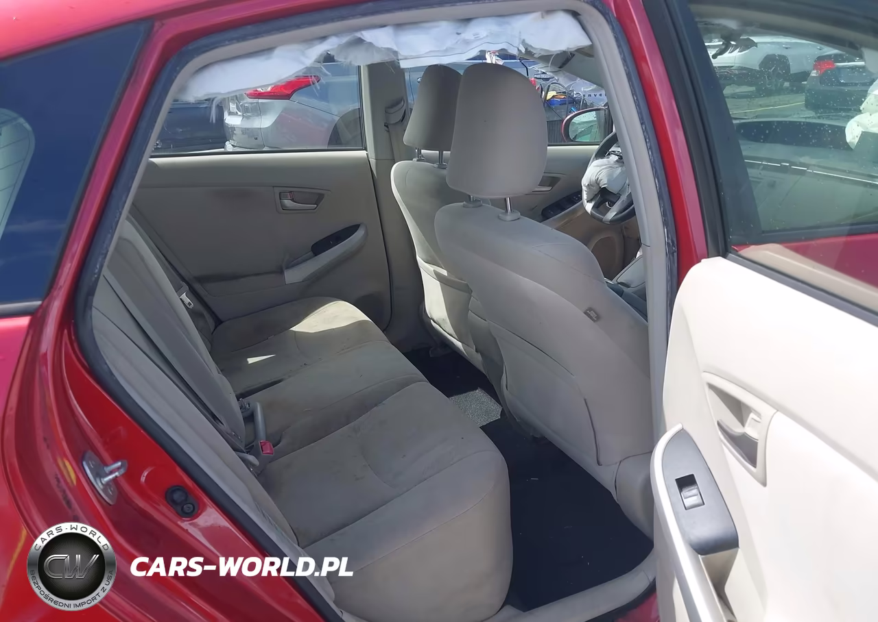 2013 Toyota Prius Two VIN:JTDKN3DUXD0354476 - 8