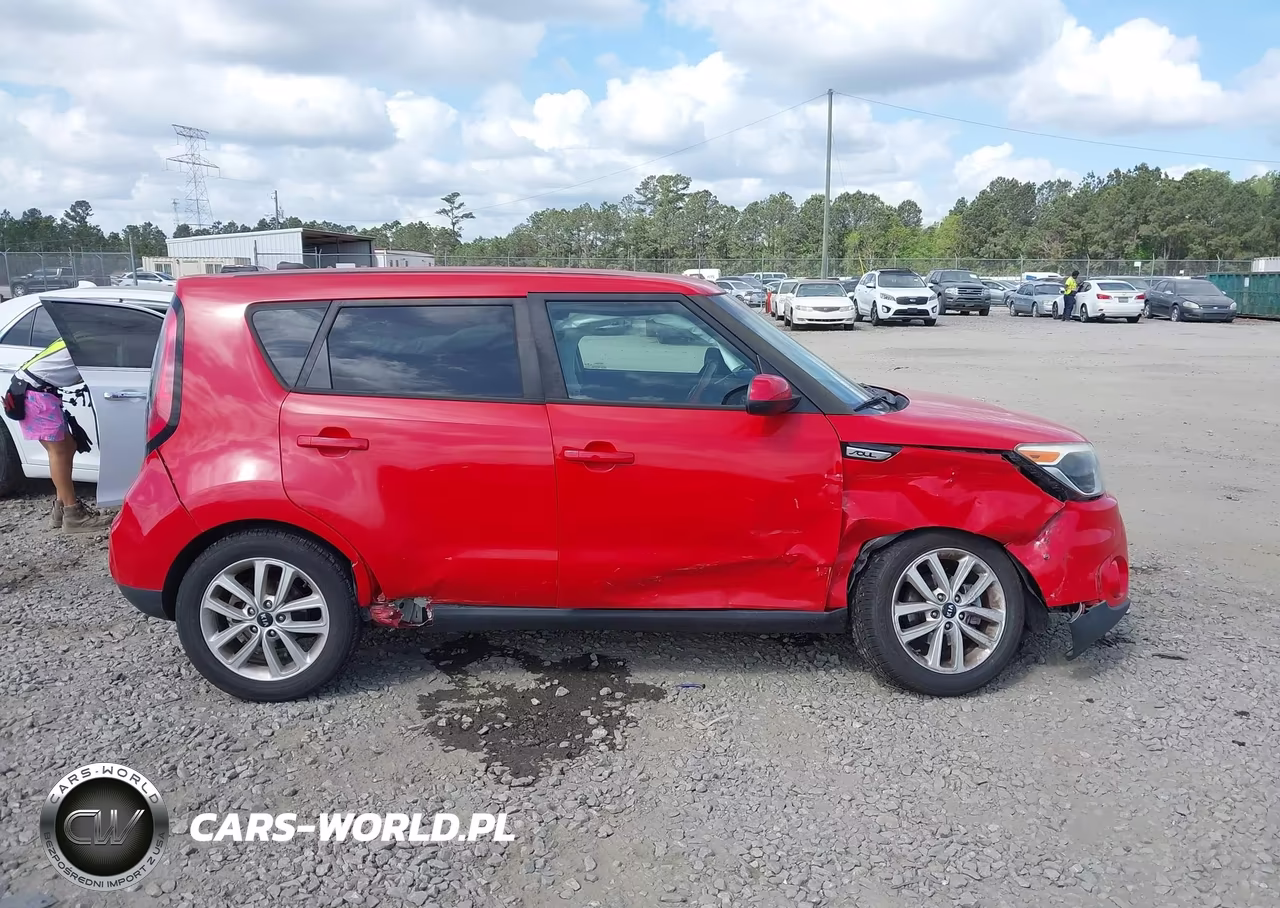 2017 Kia Soul + VIN:KNDJP3A54H7444657 - 14