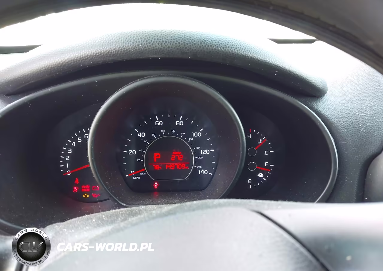 2017 Kia Soul + VIN:KNDJP3A54H7444657 - 7