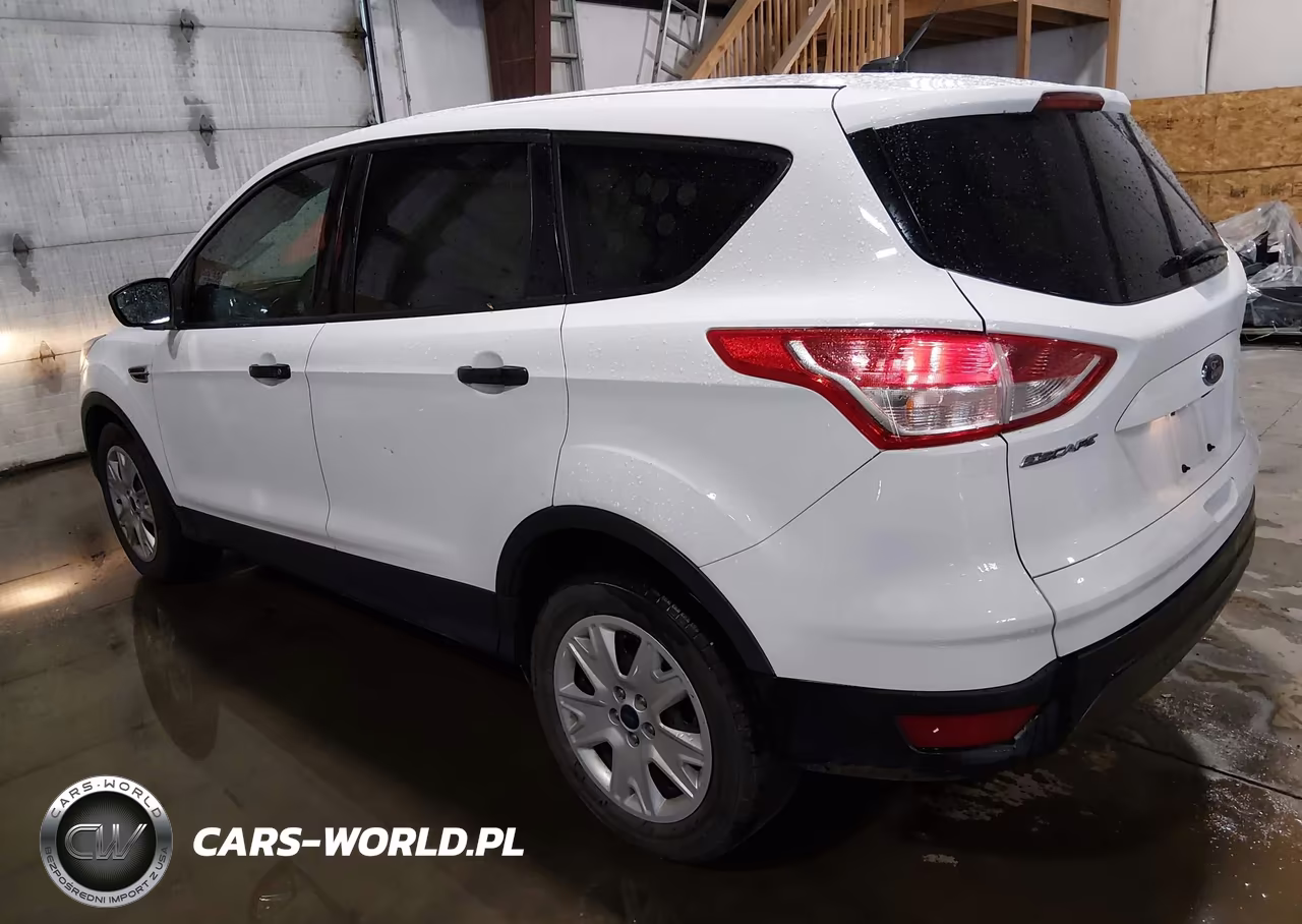 2015 Ford Escape S VIN:1FMCU0F76FUB65666 - 3