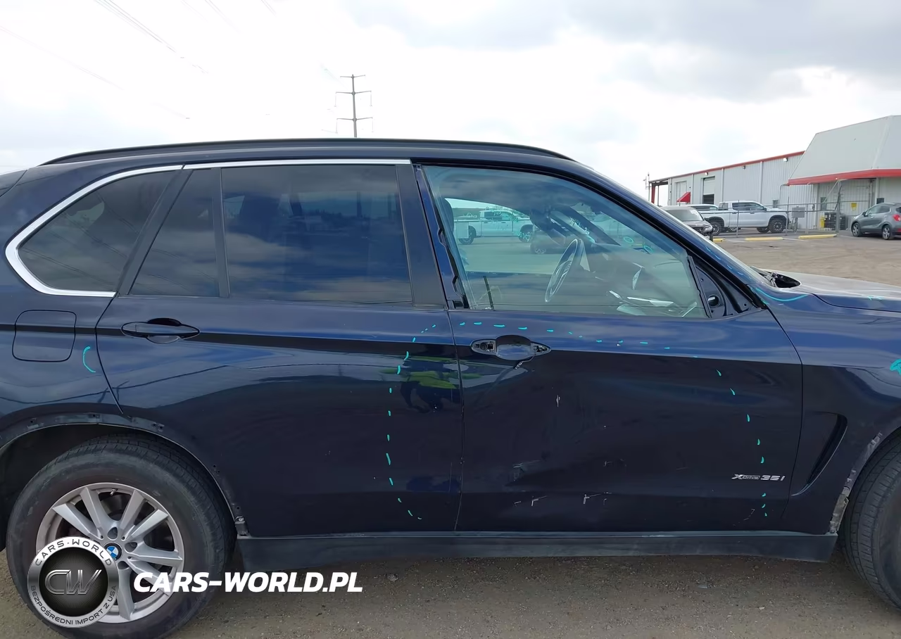 2015 BMW X5 xDrive35I VIN:5UXKR0C52F0P07775 - 13