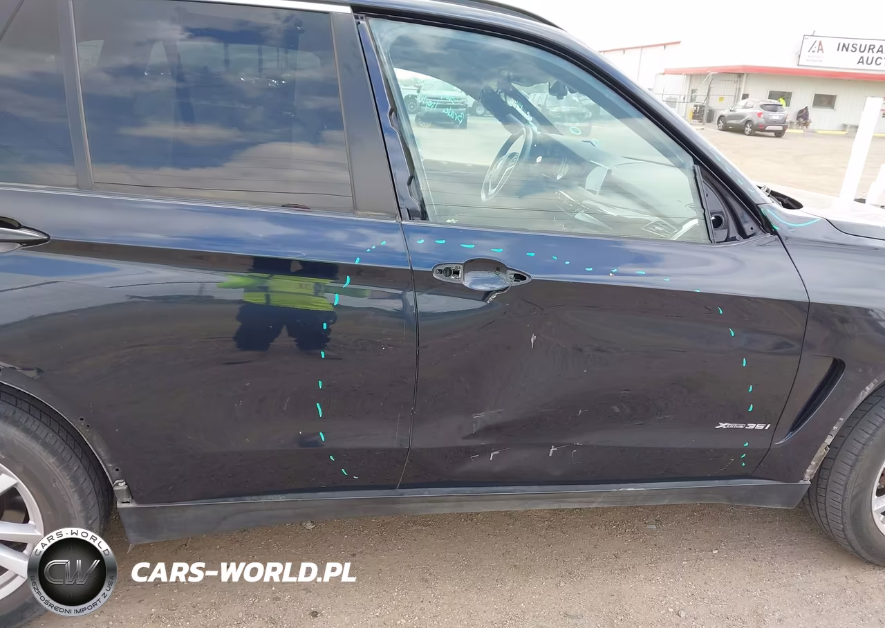 2015 BMW X5 xDrive35I VIN:5UXKR0C52F0P07775 - 17