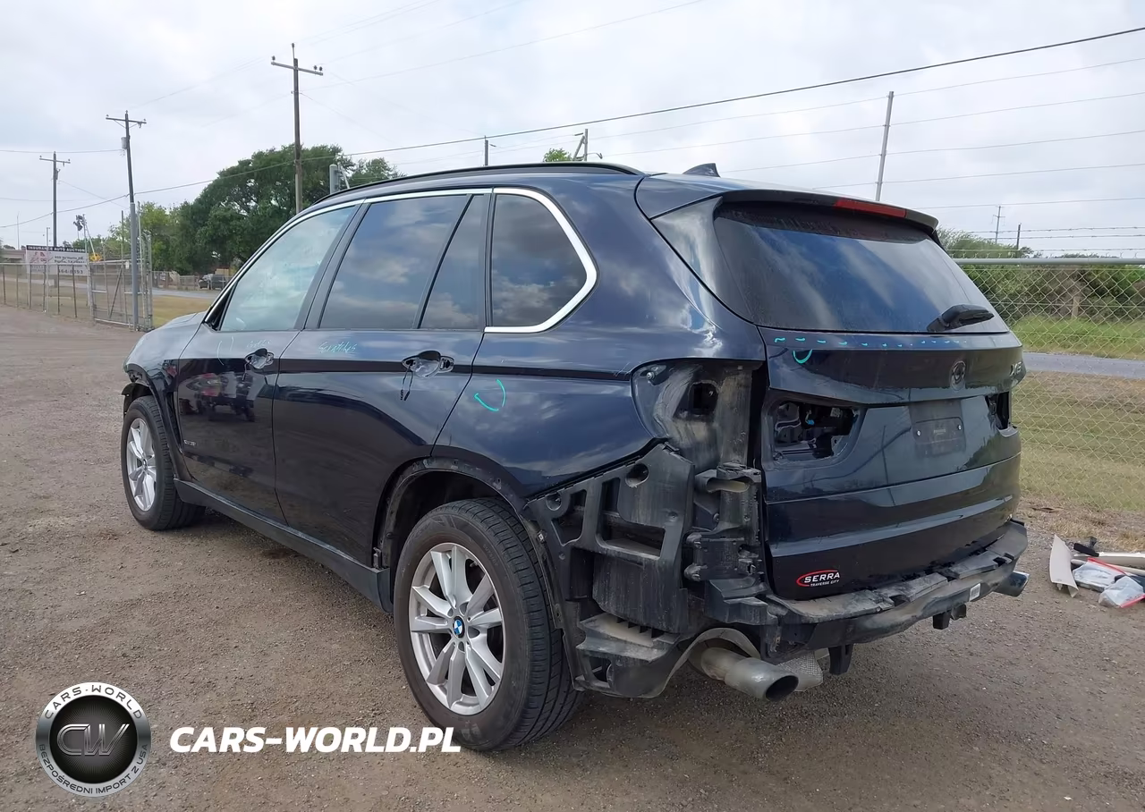 2015 BMW X5 xDrive35I VIN:5UXKR0C52F0P07775 - 3