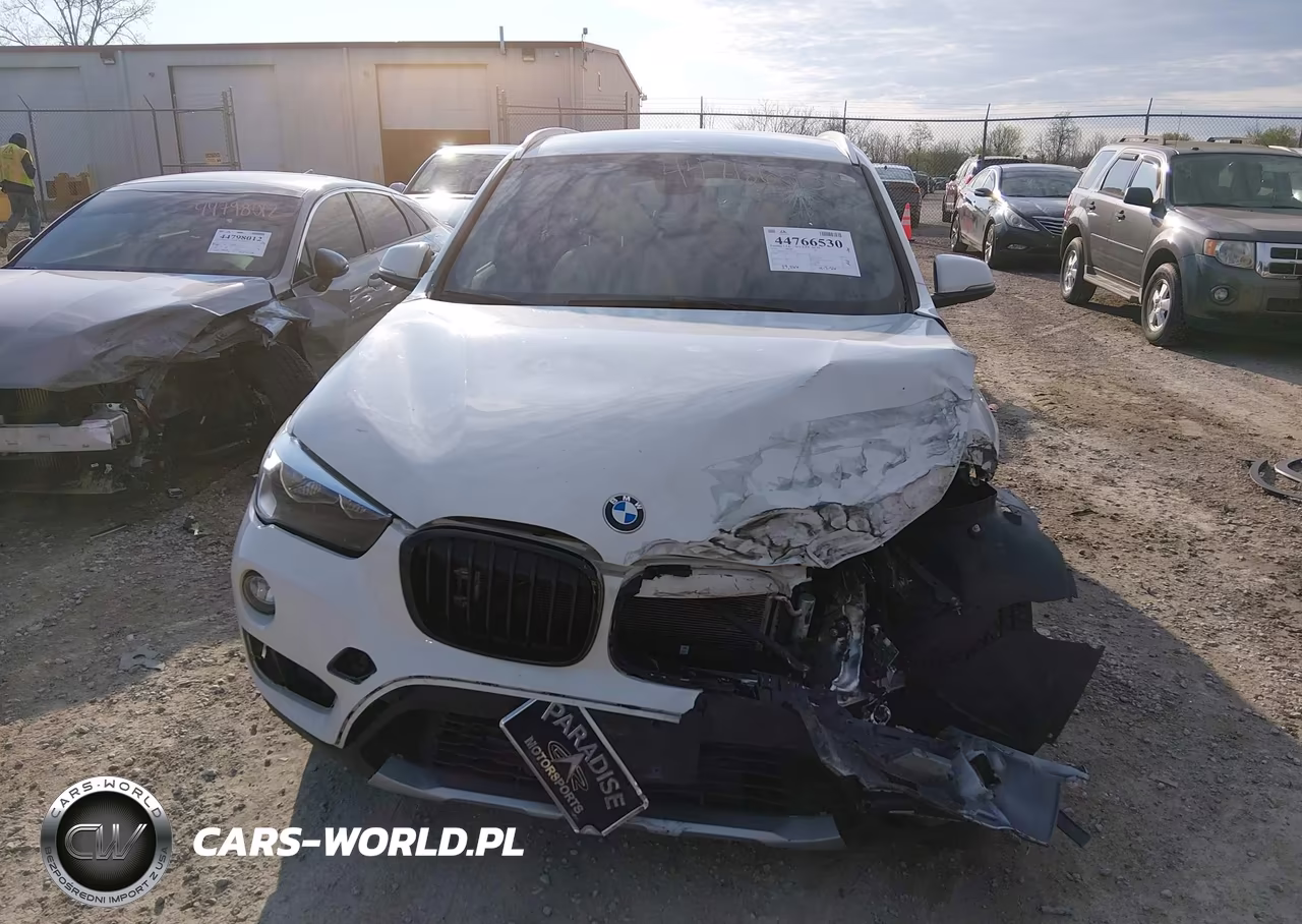 2018 BMW X1 xDrive28I VIN:WBXHT3C35J5F91423 - 13