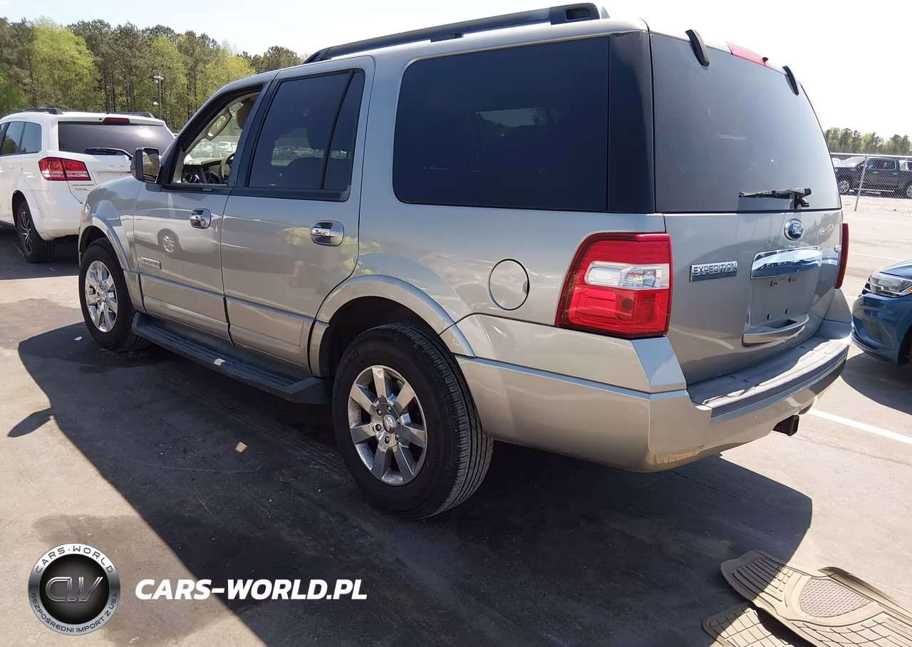 2008 Ford Expedition Xlt VIN:1FMFU15518LA57791 - 3