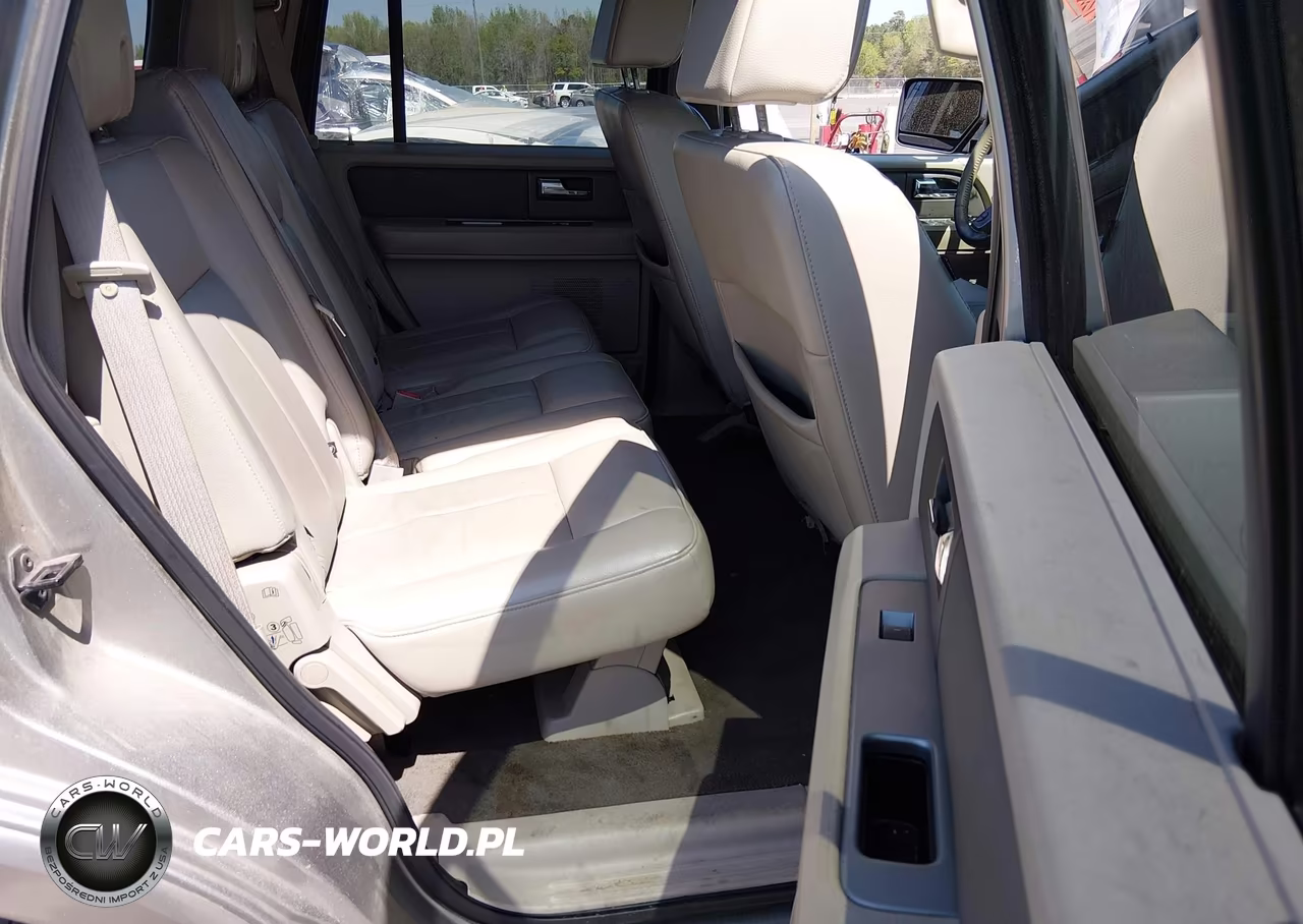 2008 Ford Expedition Xlt VIN:1FMFU15518LA57791 - 8
