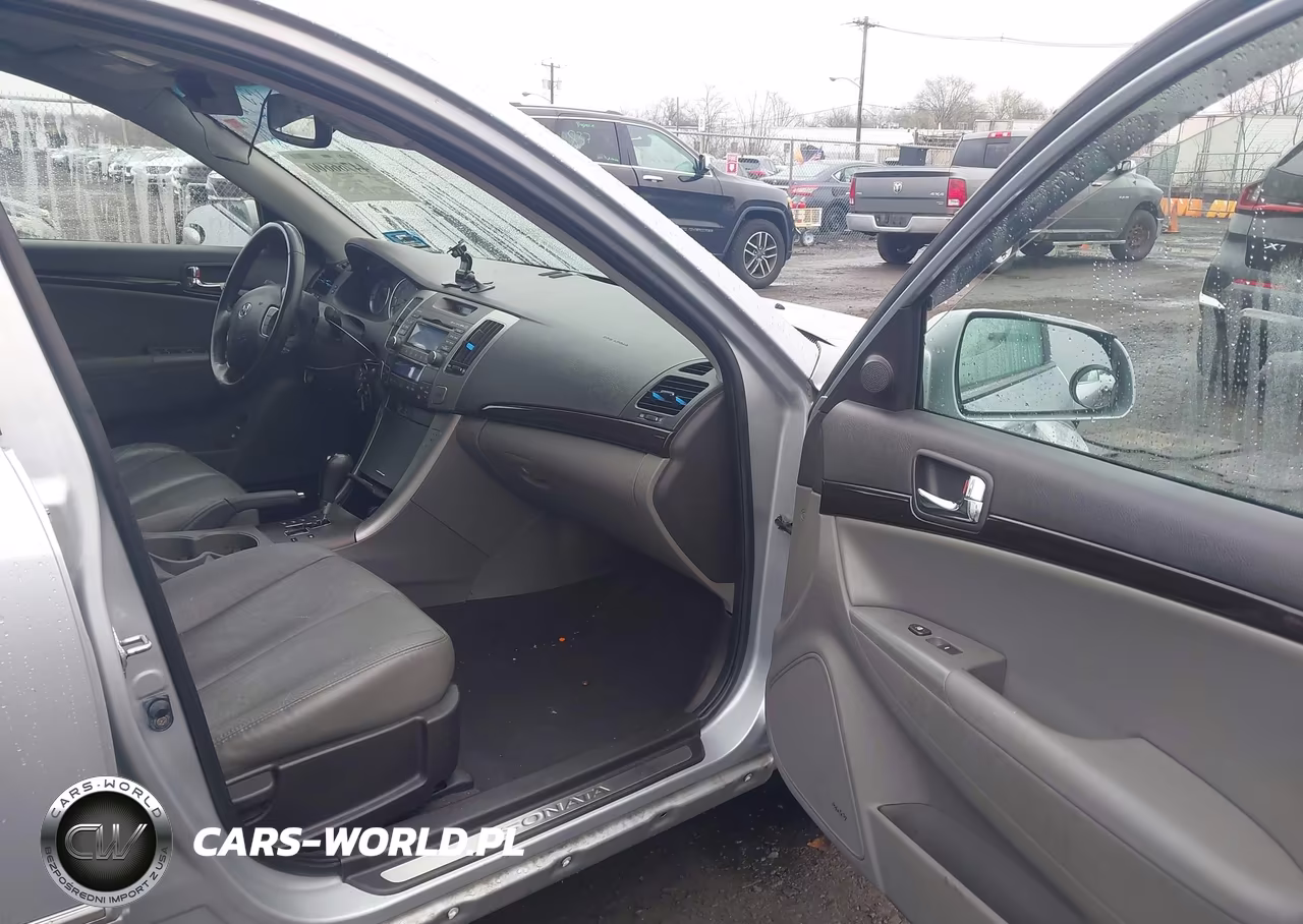 2010 Hyundai Sonata Limited VIN:5NPEU4AC7AH620746 - 5