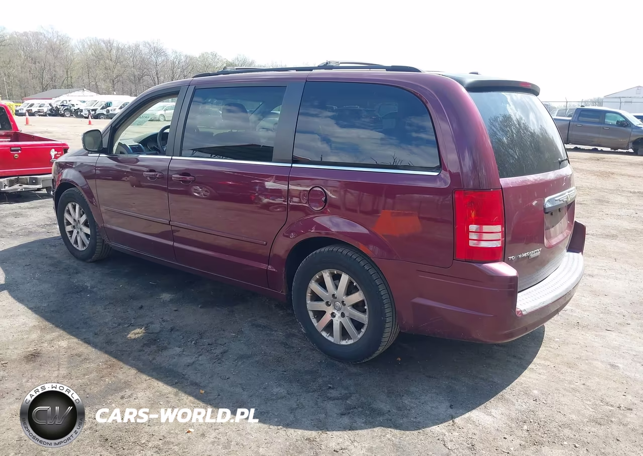 2008 Chrysler Town & Country Touring VIN:2A8HR54P88R666059 - 3
