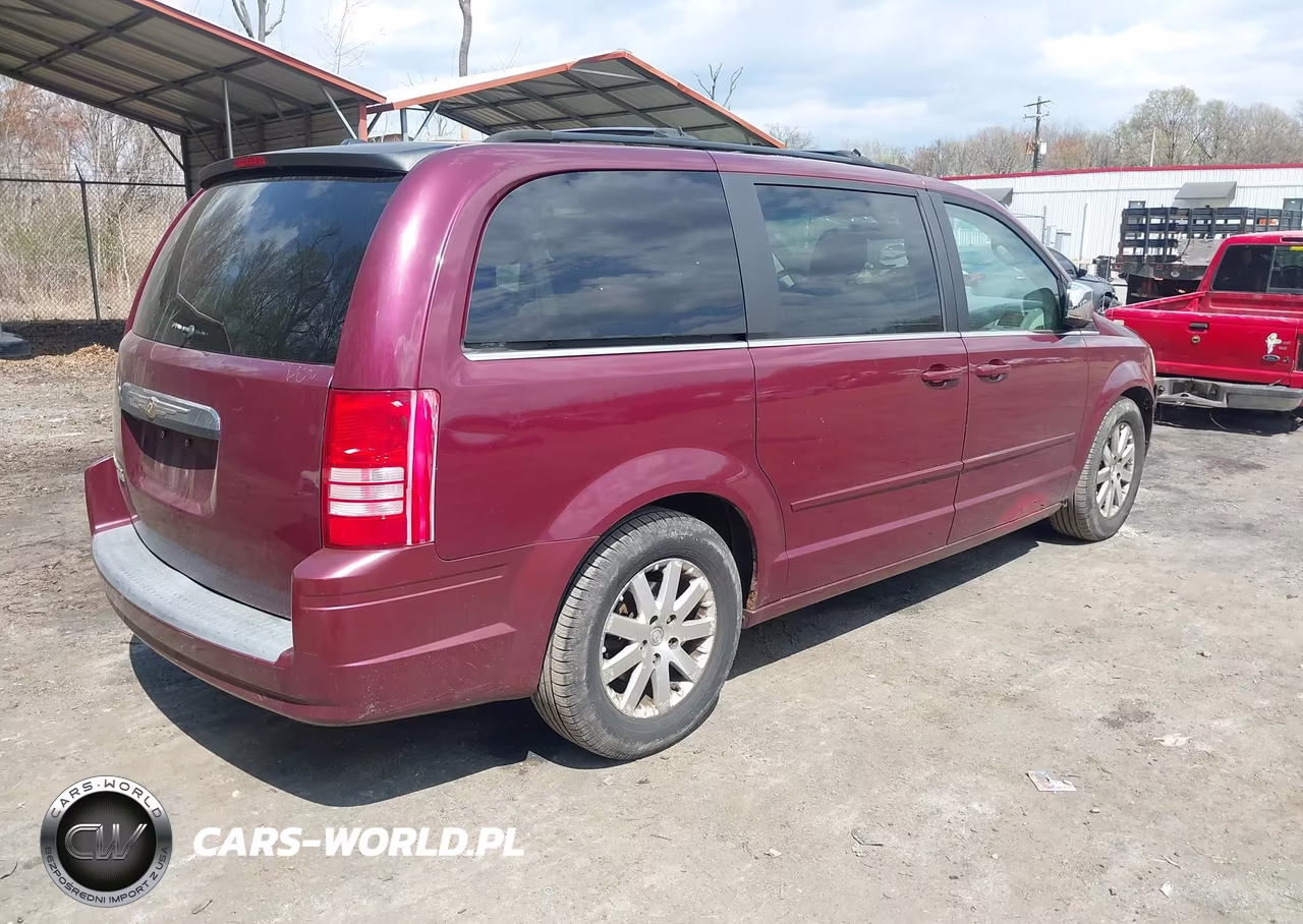 2008 Chrysler Town & Country Touring VIN:2A8HR54P88R666059 - 4