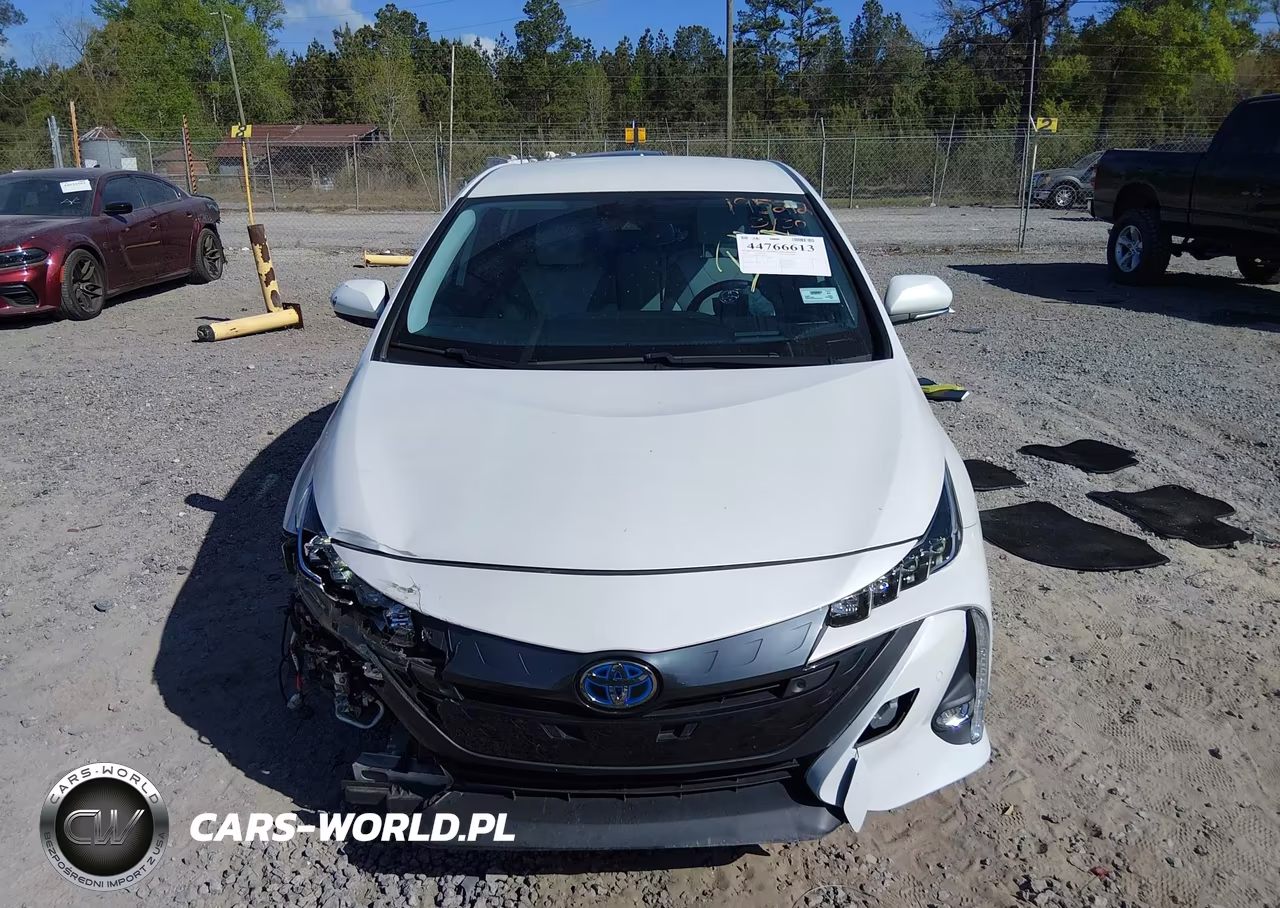 2021 Toyota Prius Prime Limited VIN:JTDKAMFP3M3195212 - 12