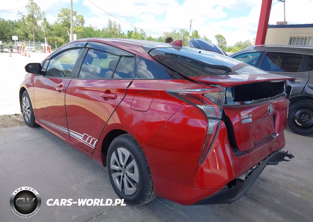 2016 Toyota Prius Three VIN:JTDKARFU4G3522711 - 3