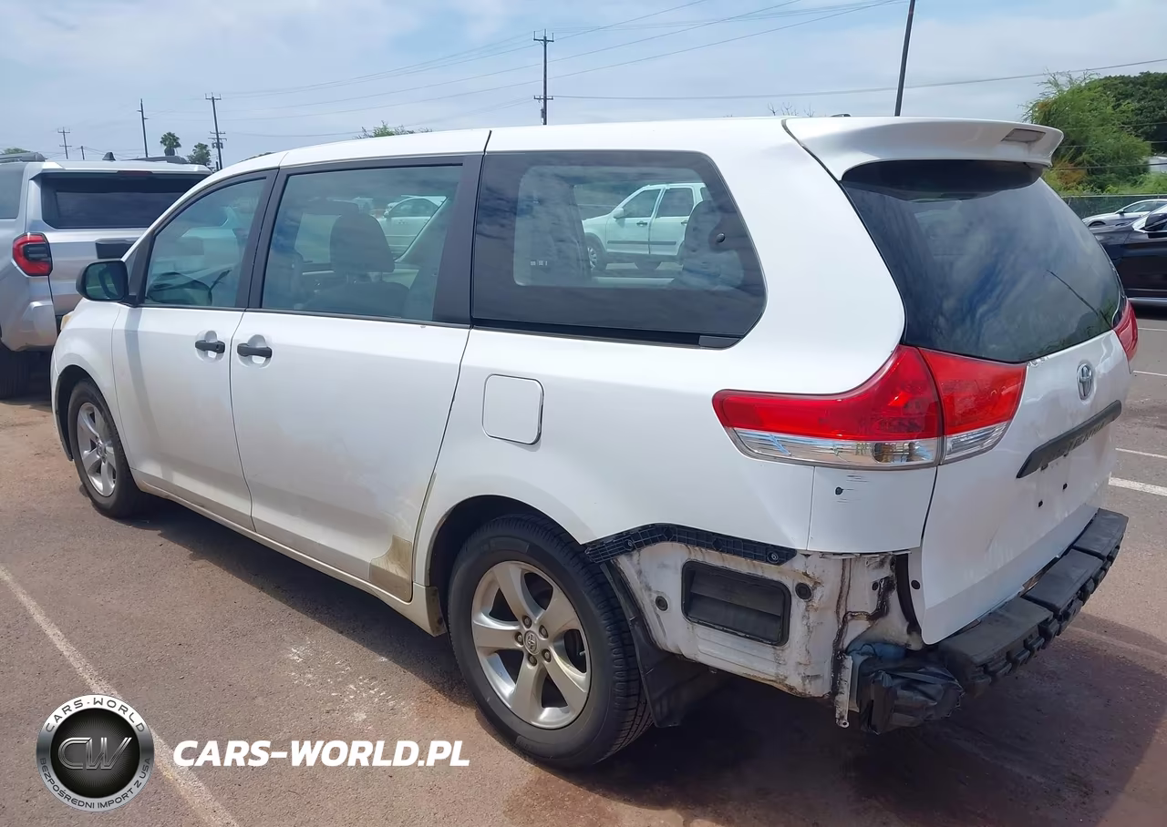 2013 Toyota Sienna L V6 7 Passenger VIN:5TDZK3DC6DS358374 - 14