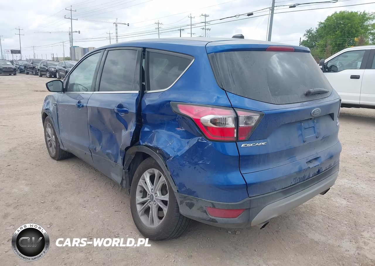 2017 Ford Escape Se VIN:1FMCU0G95HUC88958 - 3