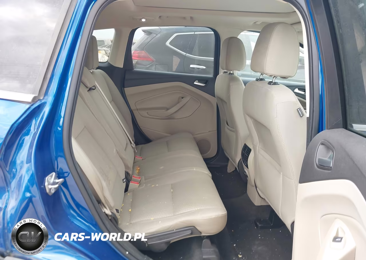 2017 Ford Escape Se VIN:1FMCU0G95HUC88958 - 8