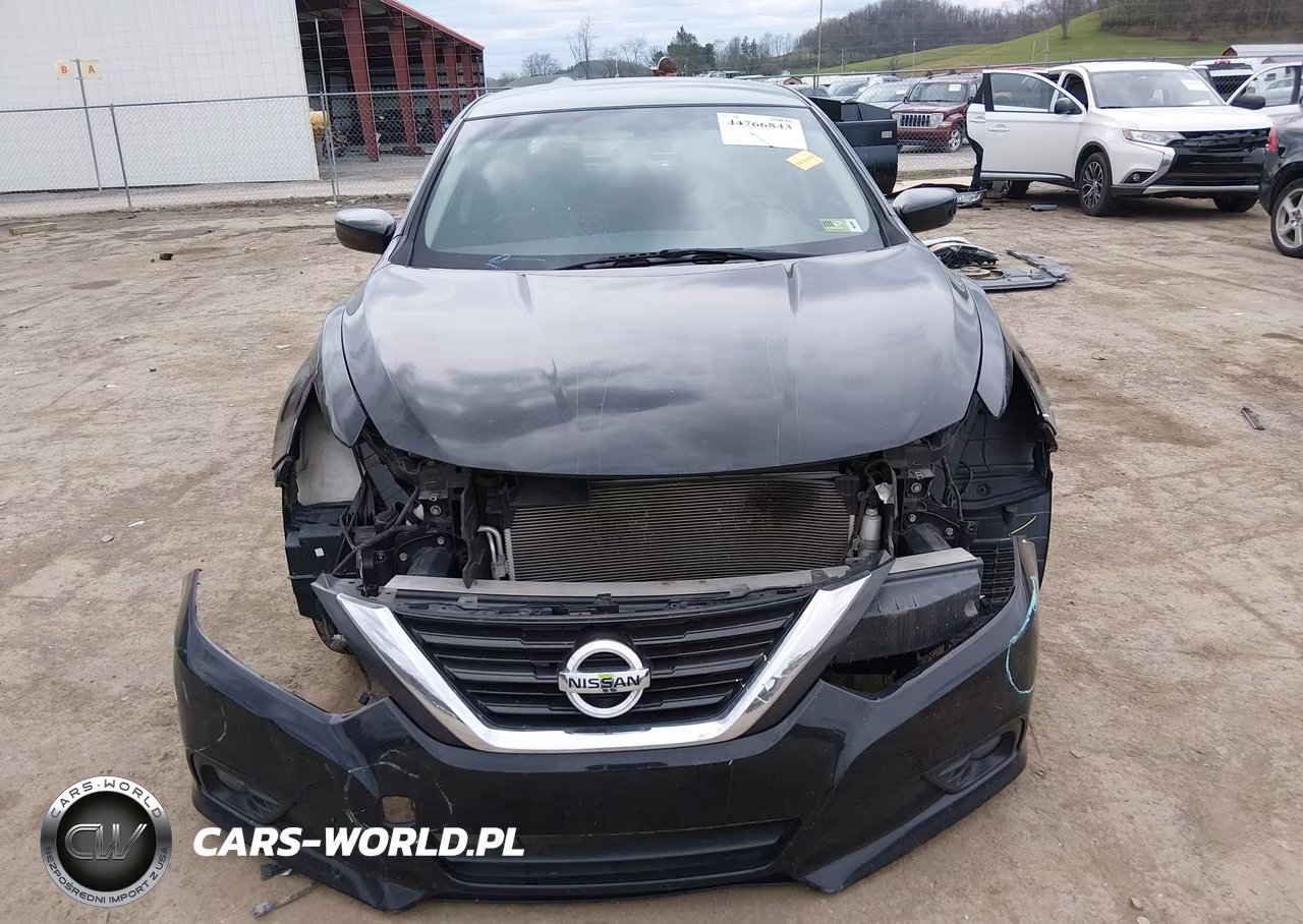 2018 Nissan Altima 2.5 Sr VIN:1N4AL3AP6JC181992 - 13