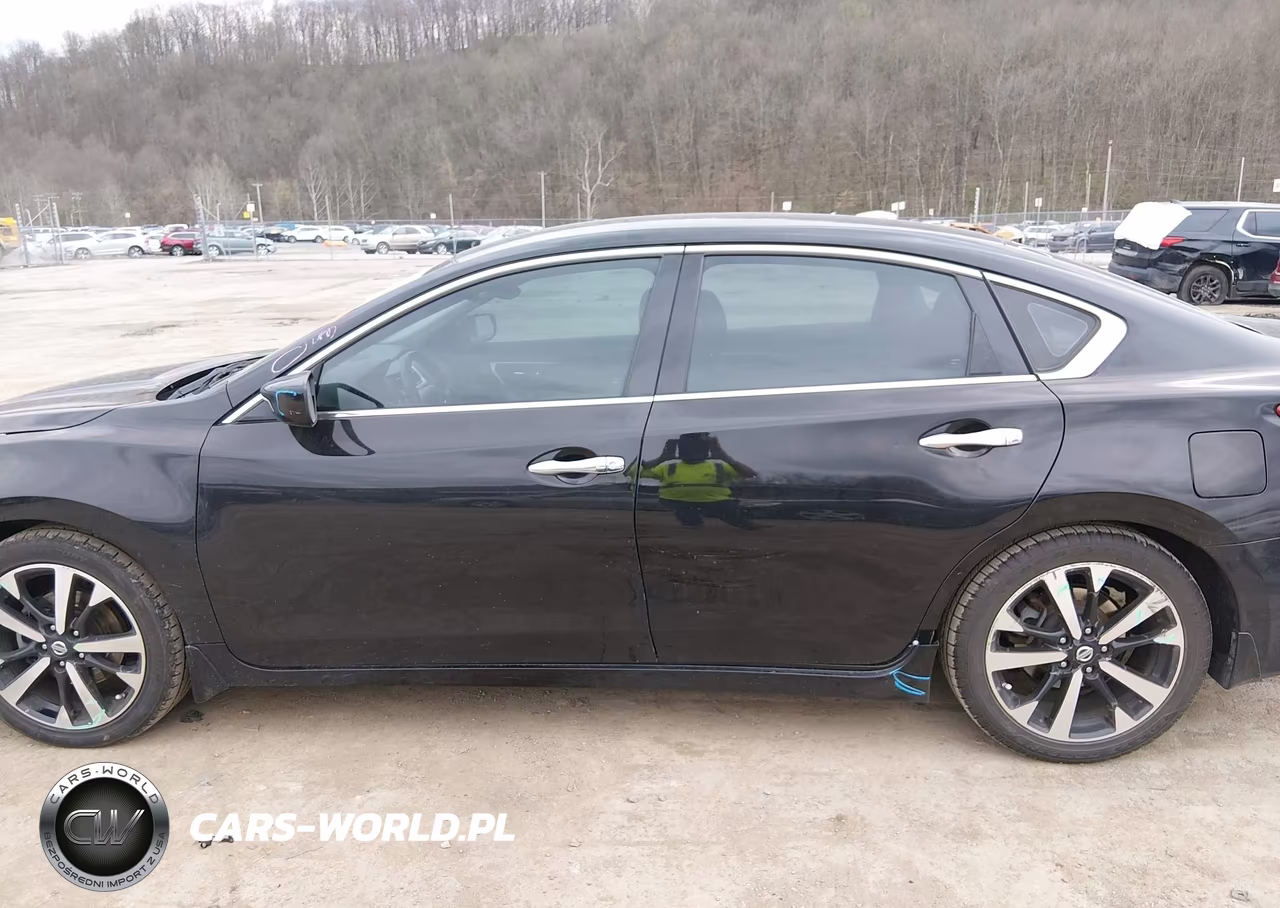 2018 Nissan Altima 2.5 Sr VIN:1N4AL3AP6JC181992 - 15