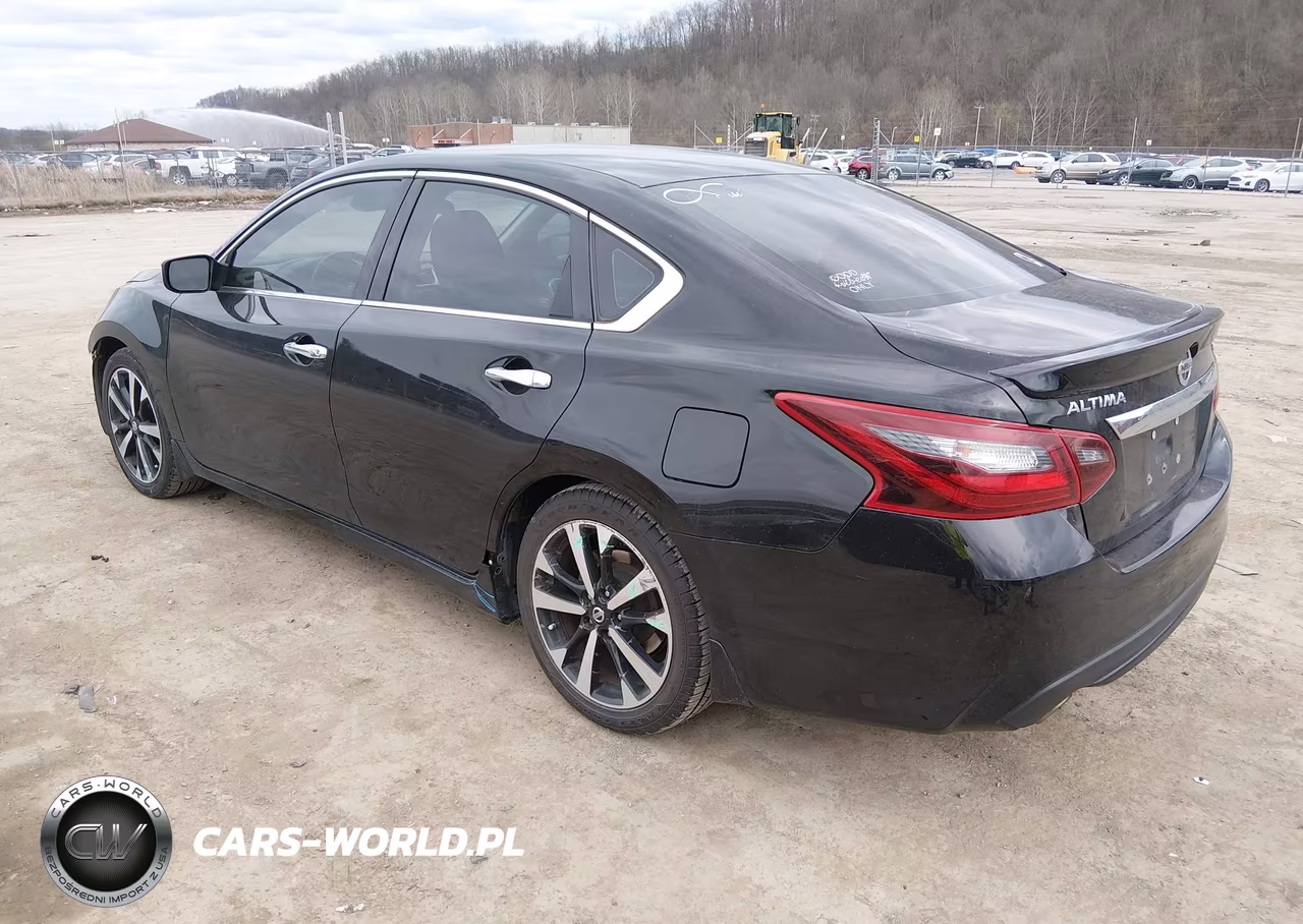 2018 Nissan Altima 2.5 Sr VIN:1N4AL3AP6JC181992 - 3