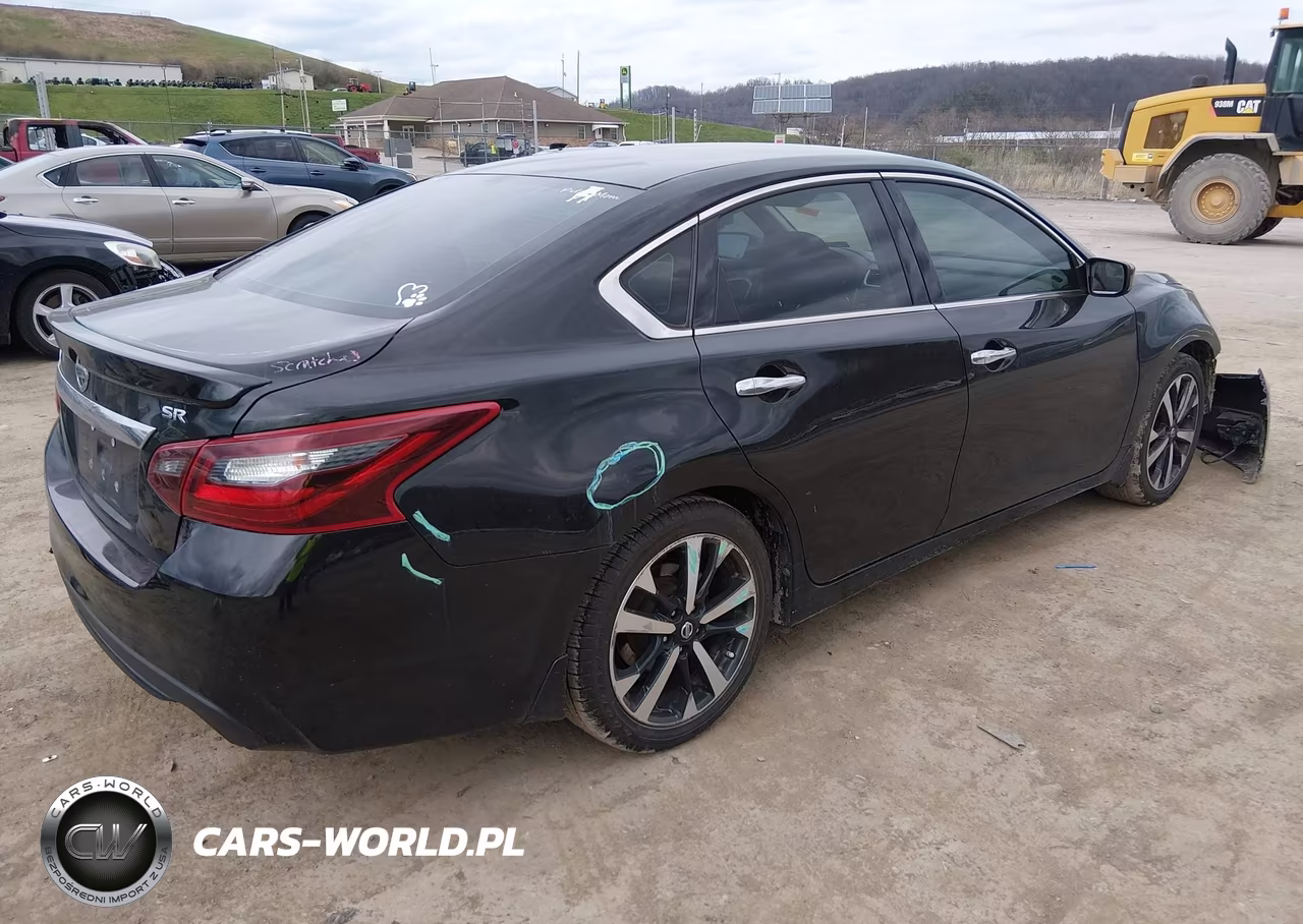 2018 Nissan Altima 2.5 Sr VIN:1N4AL3AP6JC181992 - 4