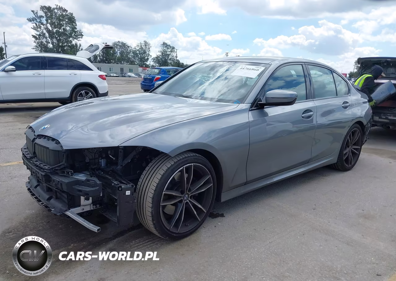 2024 BMW 330I VIN:3MW69FF0XR8E41399 - 2