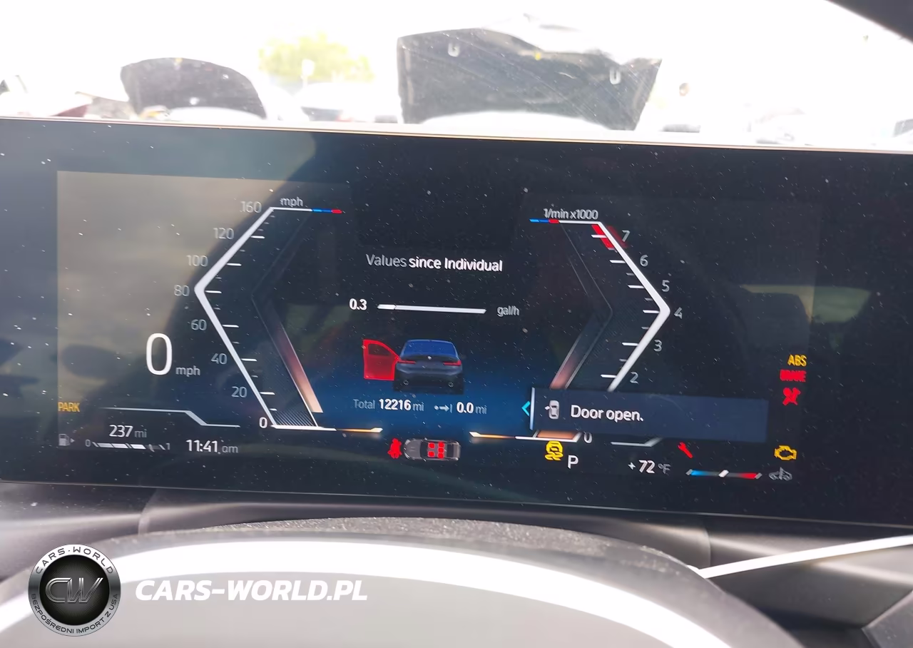 2024 BMW 330I VIN:3MW69FF0XR8E41399 - 7