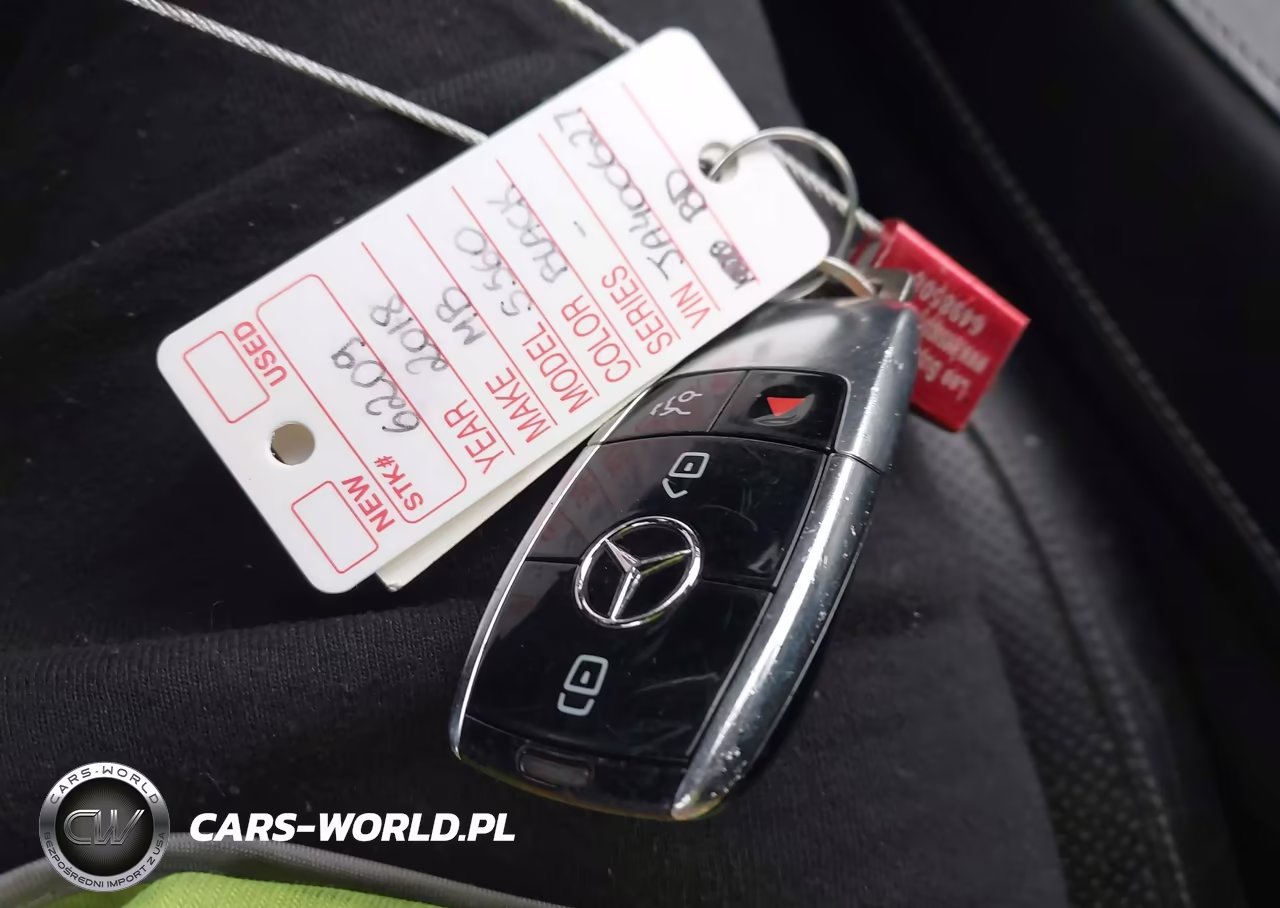 2018 Mercedes-Benz S 560 4Matic VIN:WDDUG8GB9JA400627 - 11