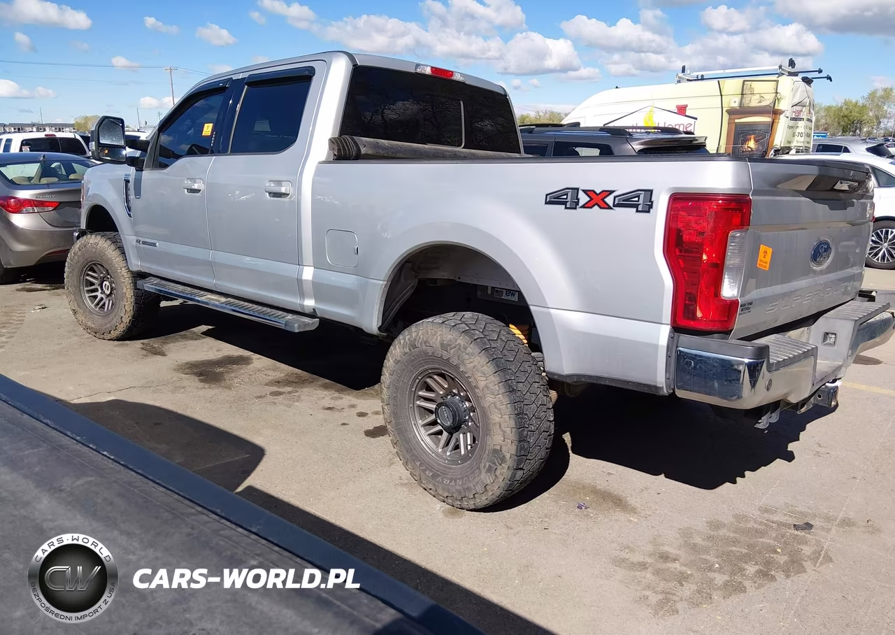 2019 Ford F-250 Lariat VIN:1FT7W2BT2KEE56040 - 3