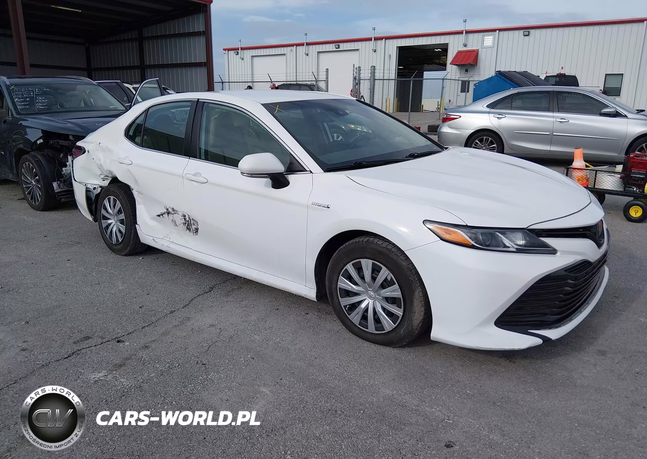 2020 Toyota Camry Le Hybrid VIN:4T1L31AK1LU523398 - 1