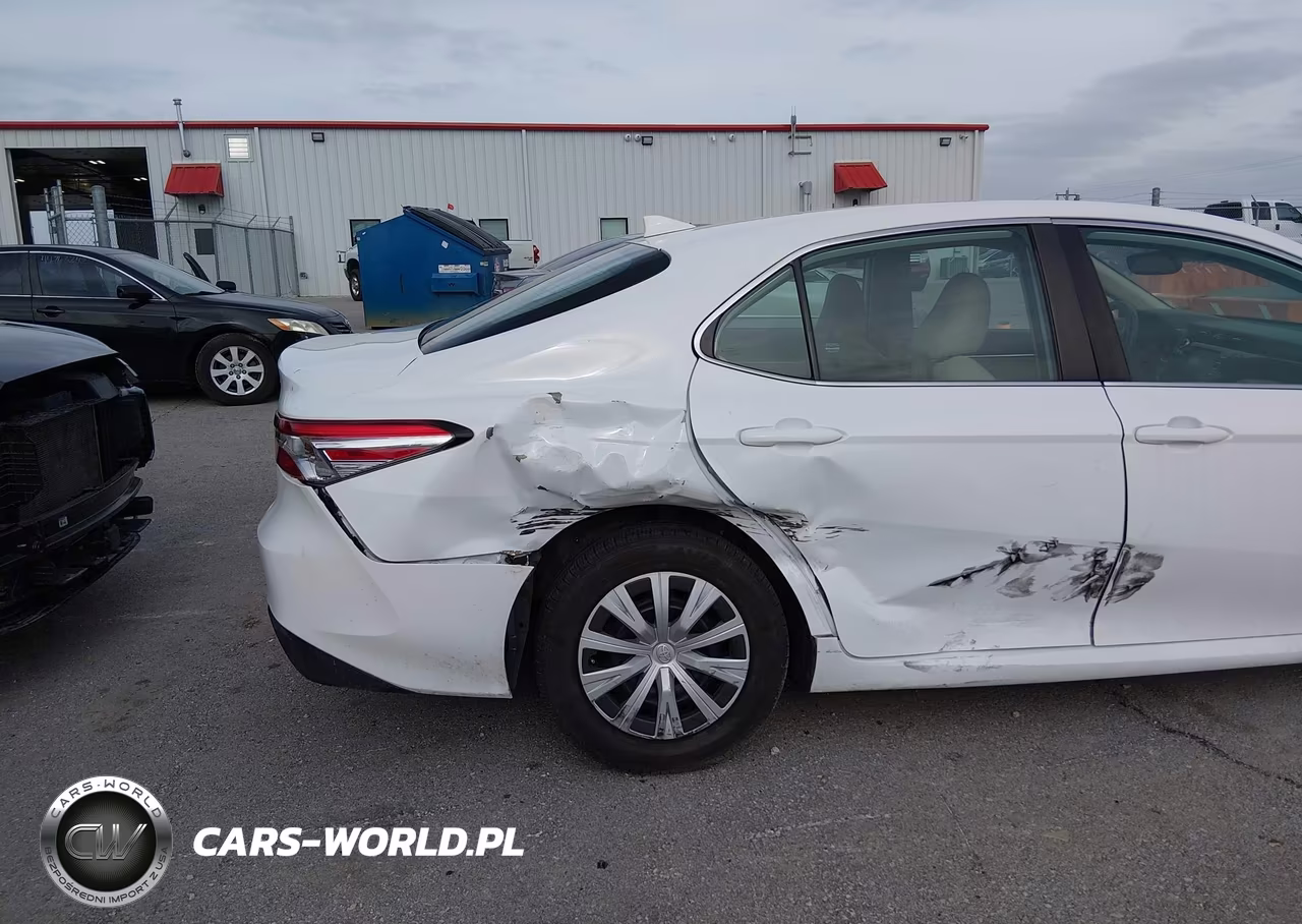 2020 Toyota Camry Le Hybrid VIN:4T1L31AK1LU523398 - 6