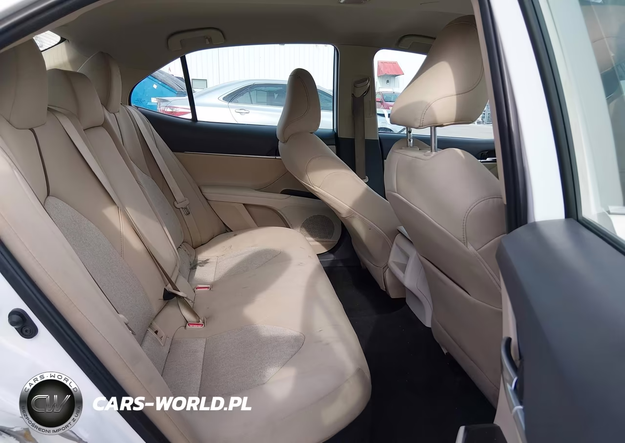 2020 Toyota Camry Le Hybrid VIN:4T1L31AK1LU523398 - 8
