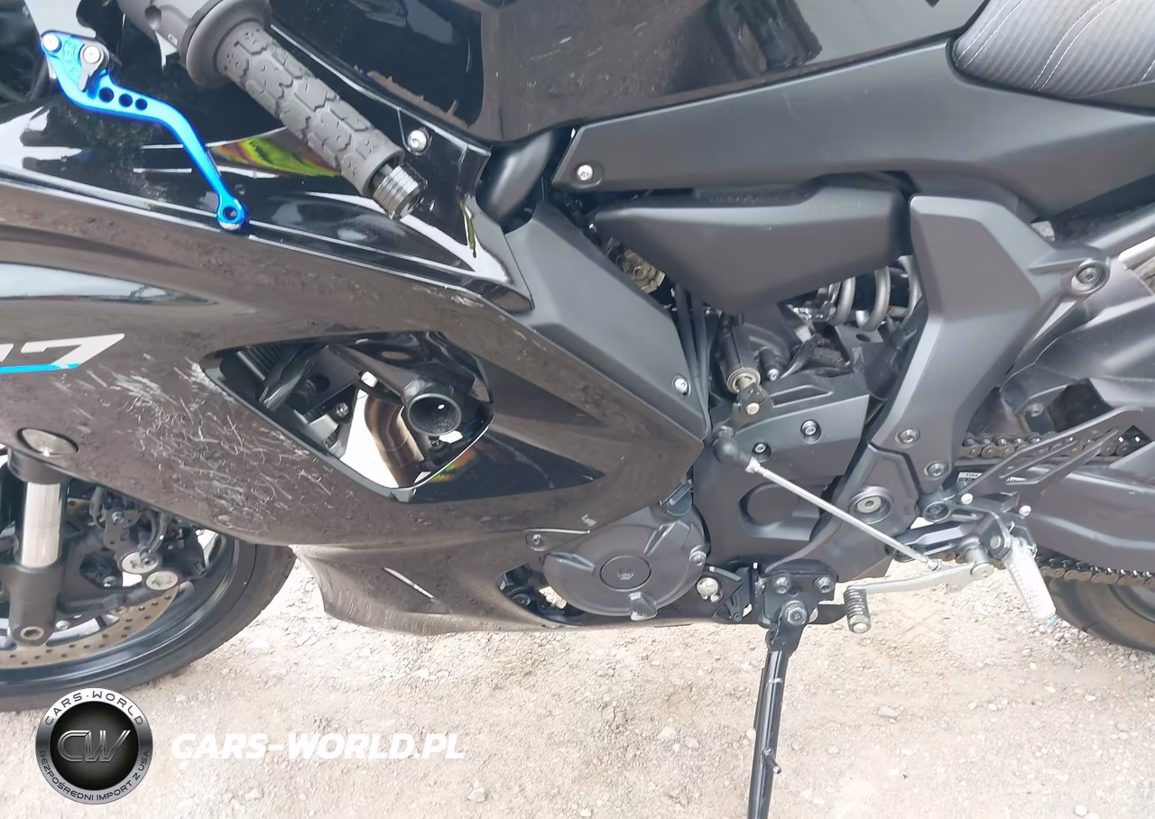 2024 Yamaha Yzfr7 VIN:JYARM38E3RA009355 - 9
