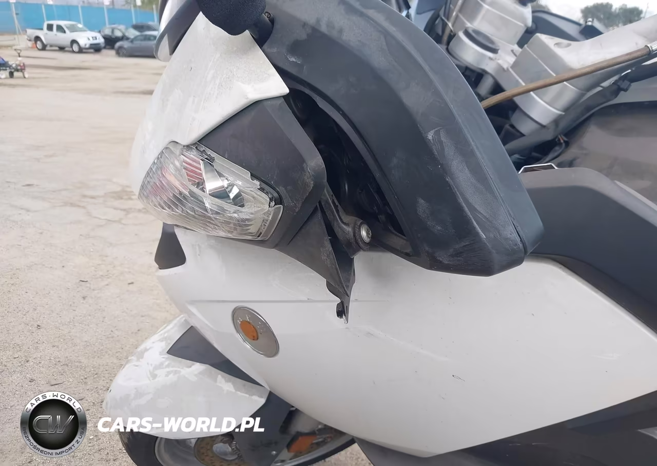 2011 BMW R1200 Rt VIN:WB1044009BZW19462 - 14