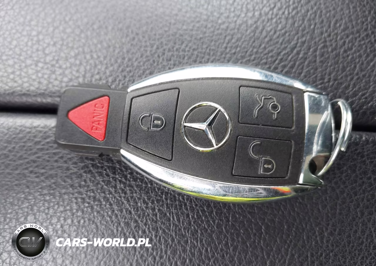 2015 Mercedes-Benz C 300 4Matic VIN:55SWF4KB5FU010675 - 11