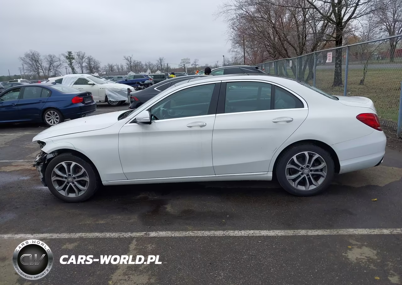 2015 Mercedes-Benz C 300 4Matic VIN:55SWF4KB5FU010675 - 14