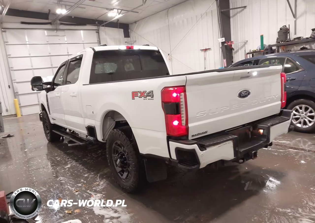 2024 Ford F-250 Lariat VIN:1FT8W2BT4REE58077 - 3