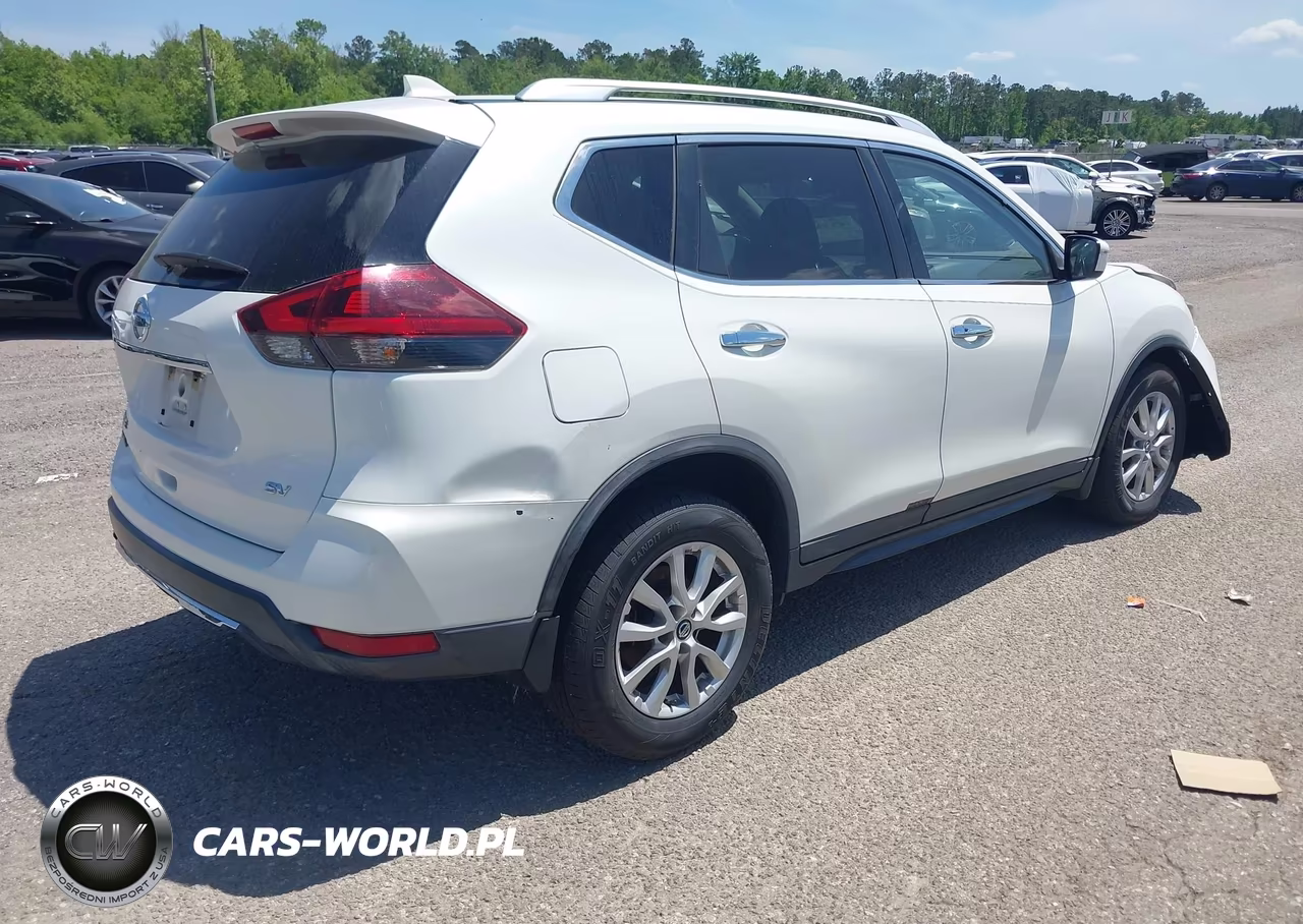 2018 Nissan Rogue Sv VIN:KNMAT2MTXJP595590 - 4
