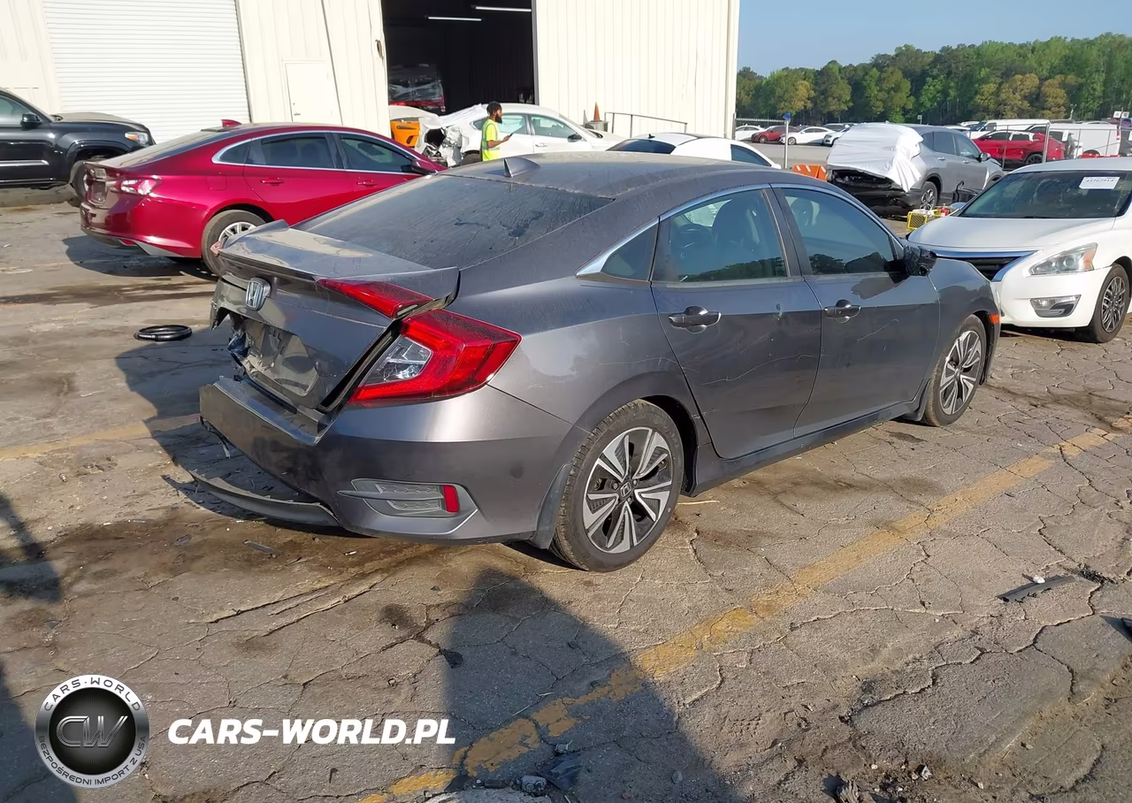 2018 Honda Civic Ex-T VIN:JHMFC1F3XJX034401 - 4