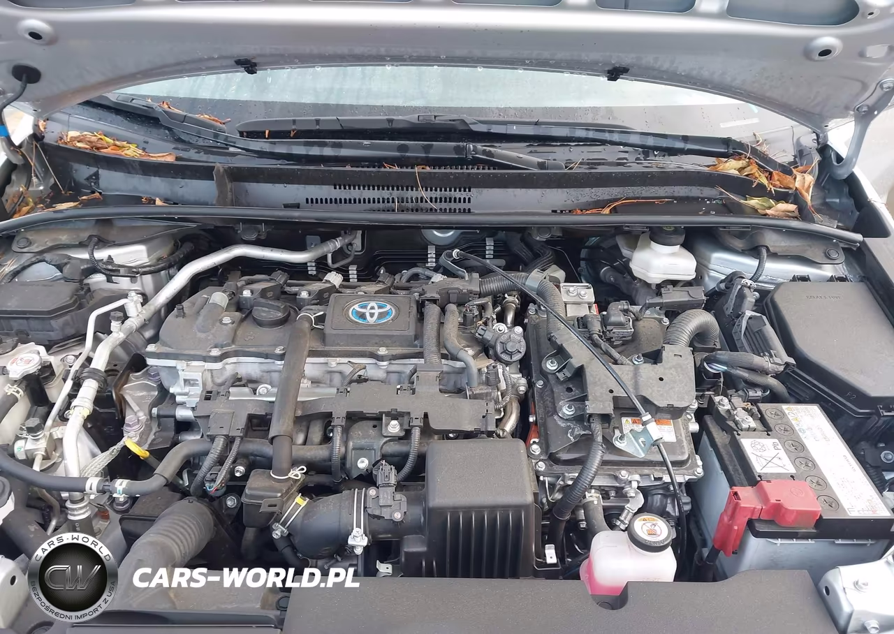 2024 Toyota Corolla Hybrid Le VIN:JTDBCMFE0R3046028 - 10