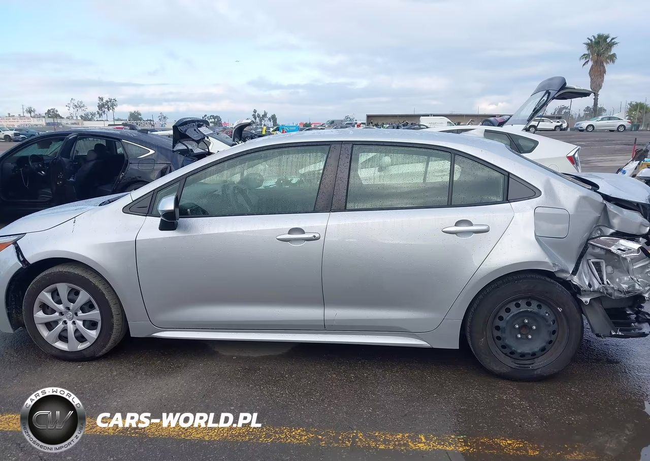 2024 Toyota Corolla Hybrid Le VIN:JTDBCMFE0R3046028 - 14