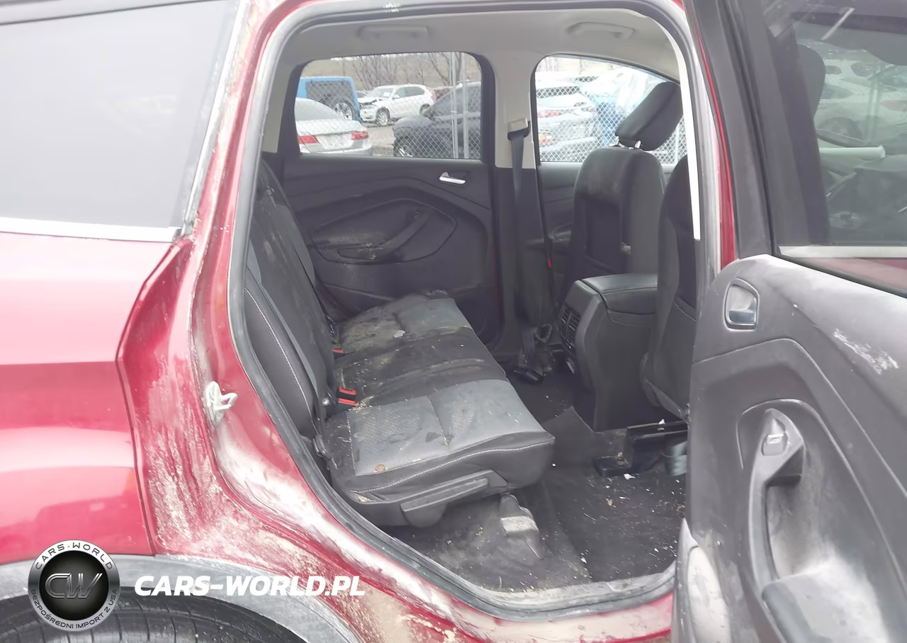 2019 Ford Escape Se VIN:1FMCU9GDXKUA13876 - 8