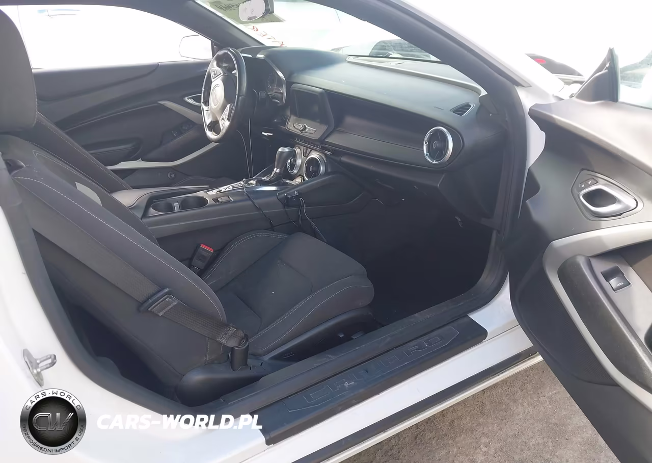 2018 Chevrolet Camaro 1Lt VIN:1G1FB1RX9J0141475 - 5