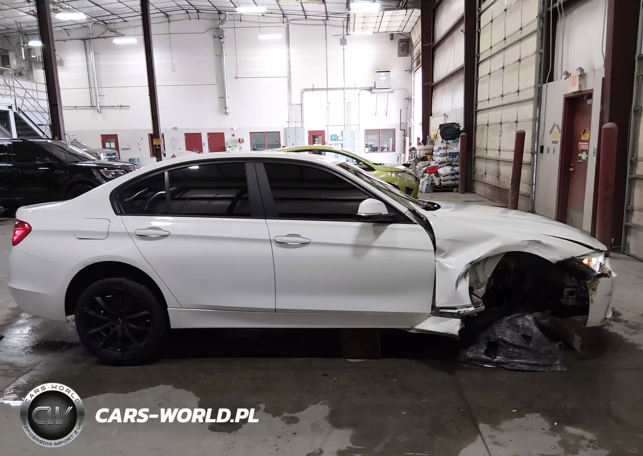 2015 BMW 320I xDrive VIN:WBA3C3C55FK203005 - 14