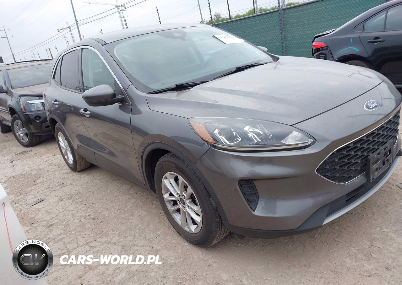 2021 Ford Escape Se