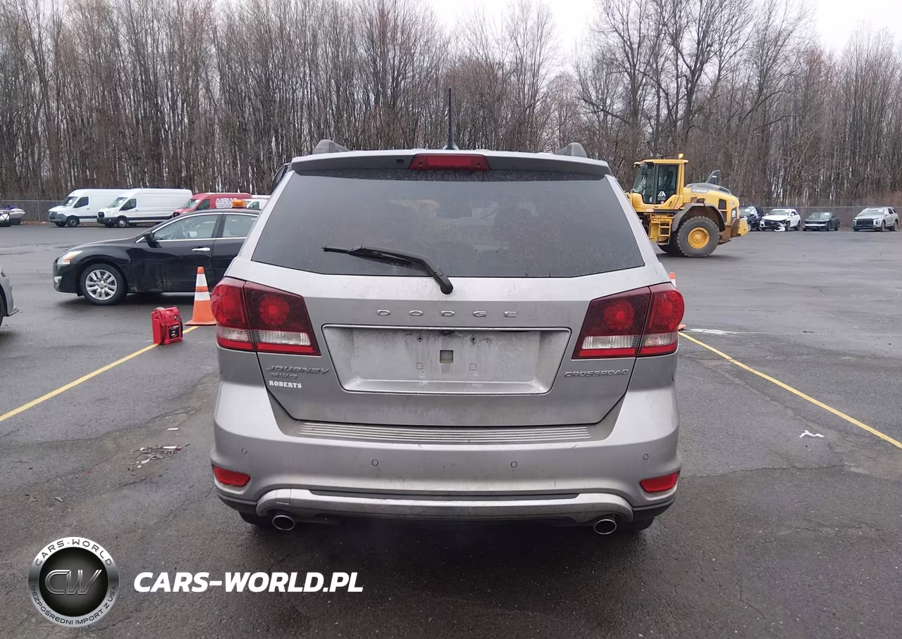 2017 Dodge Journey Crossroad Plus Awd VIN:3C4PDDGG3HT615945 - 16