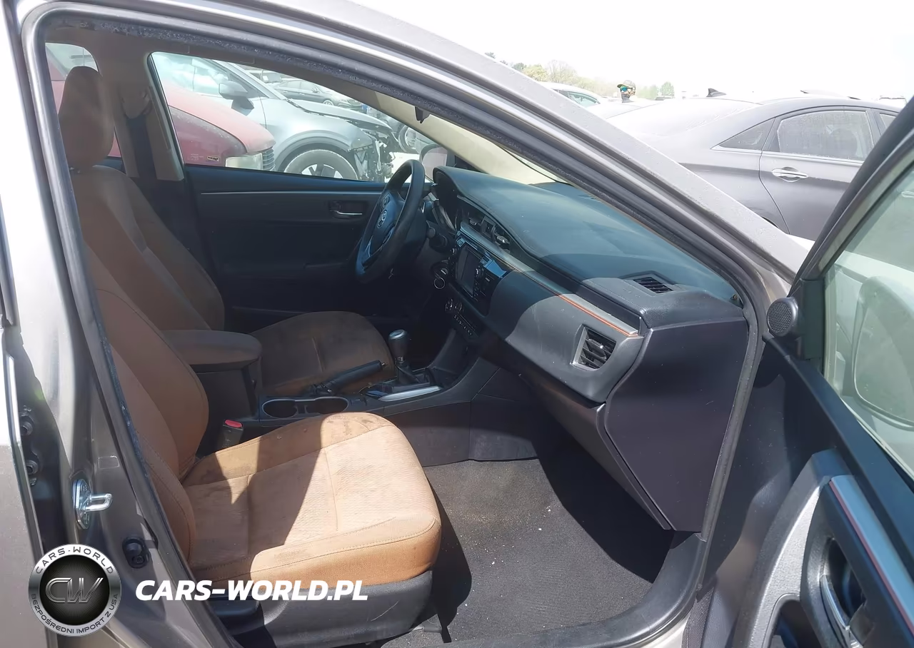 2015 Toyota Corolla Le VIN:2T1BURHE7FC242543 - 5