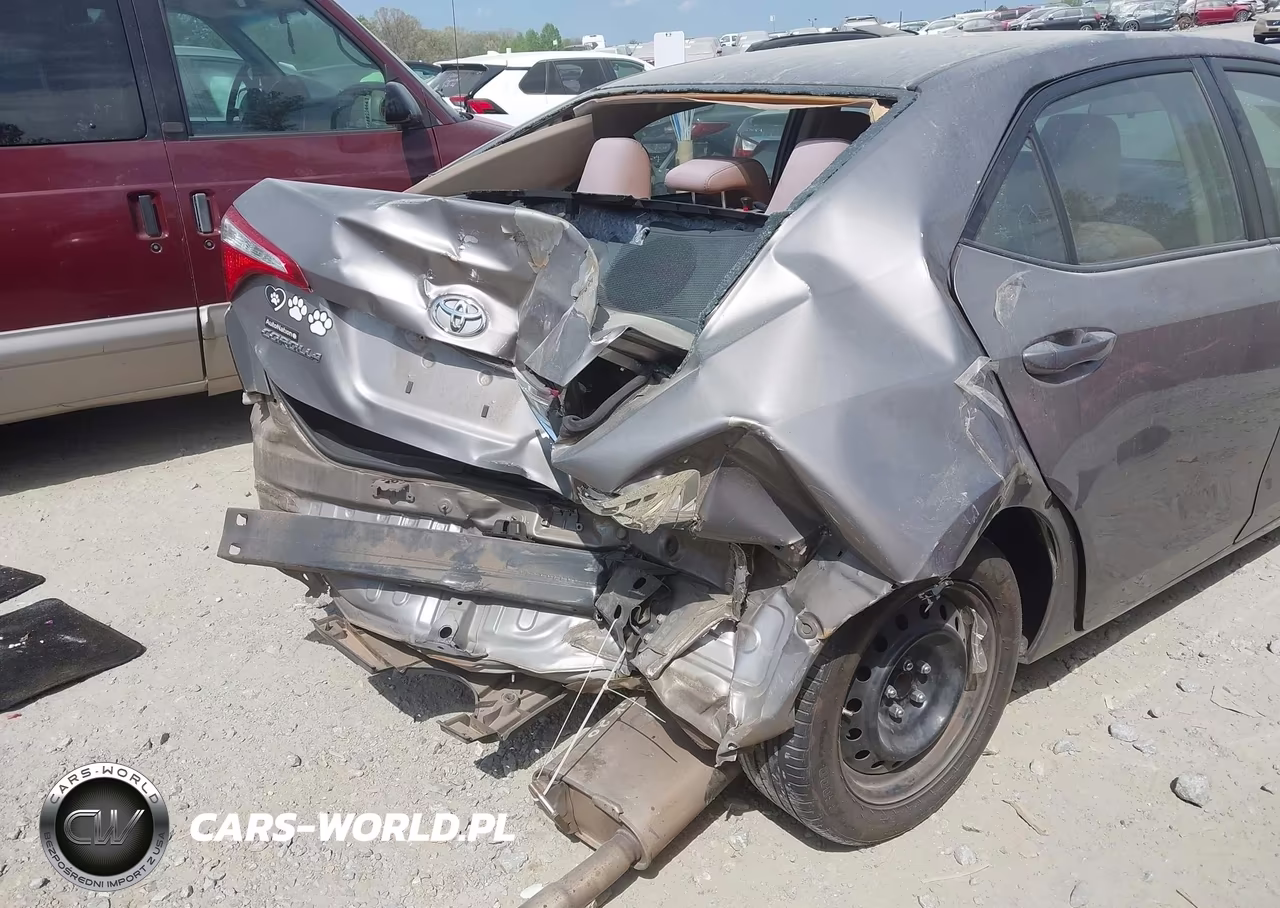 2015 Toyota Corolla Le VIN:2T1BURHE7FC242543 - 6